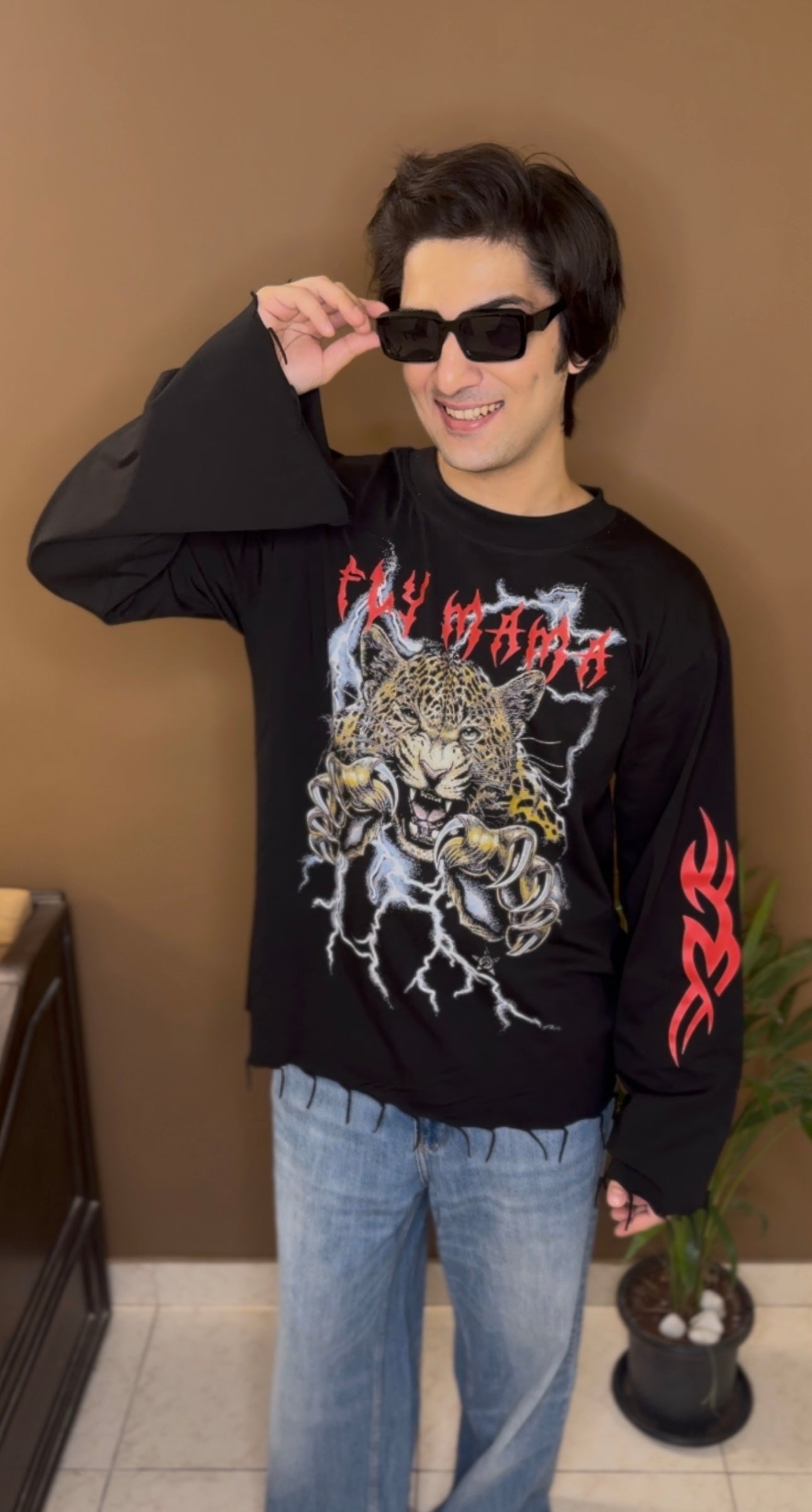 THUNDERBORN SWEATSHIRT