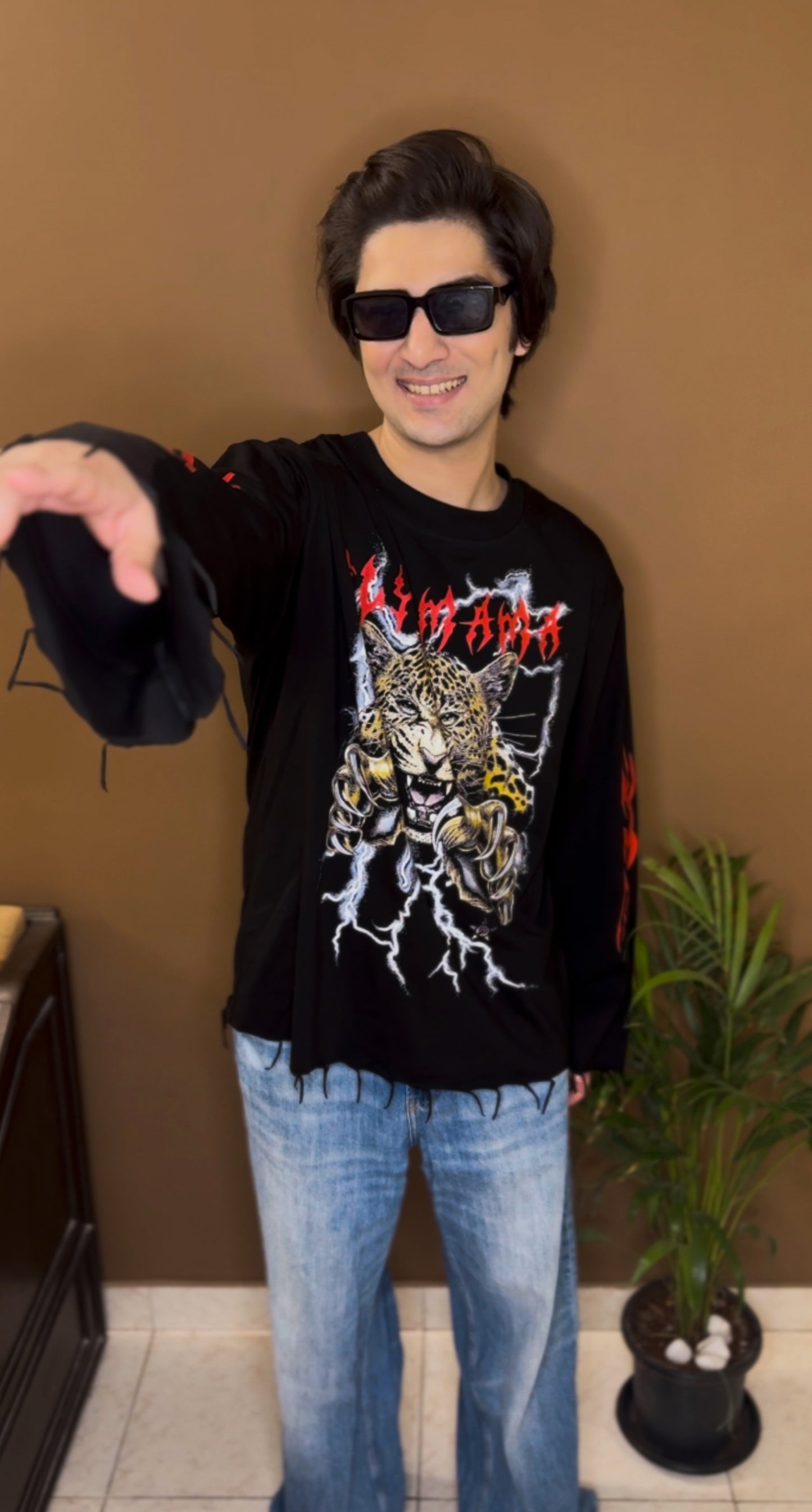 THUNDERBORN SWEATSHIRT