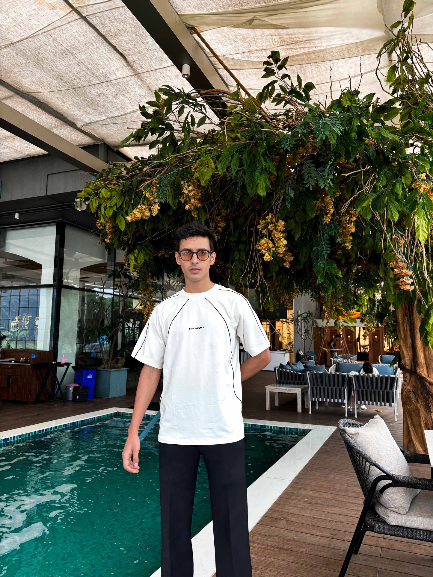 Mistline / Signature Piping T-shirt